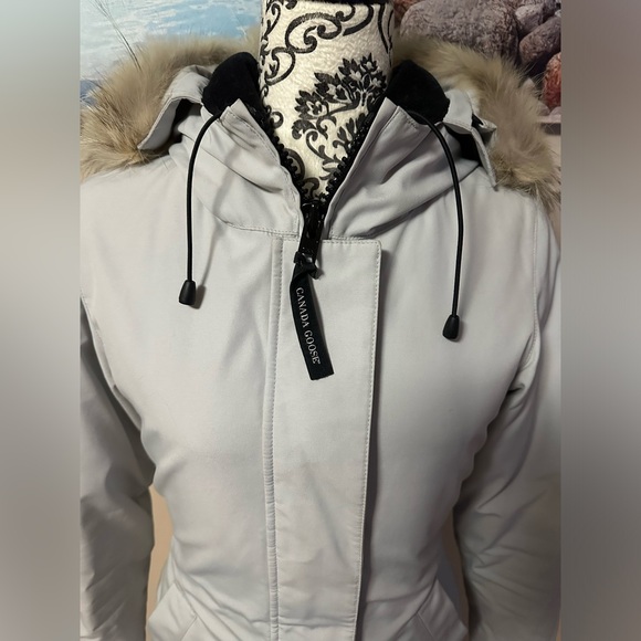 CANADA GOOSE Victoria Parka XS - Picture 7 of 17